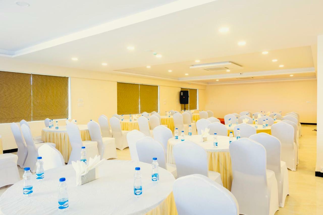 Classio Inn Devanahalli Экстерьер фото